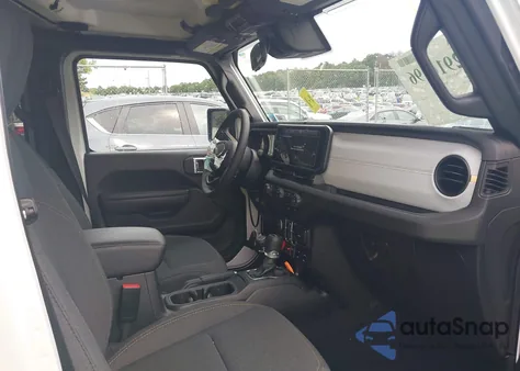 2024 Jeep Wrangler 4-Door Willys 4X4 из США, поврежденный, VIN 1C4PJXDN4RW352485